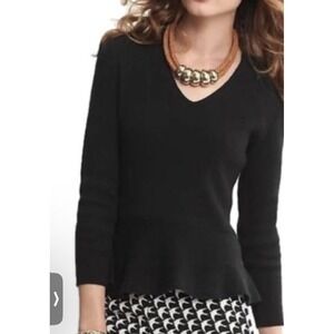 Banana Republic Black V Sweater Blouse Wool Size M  Lo G Sleeve‎ Ruffled